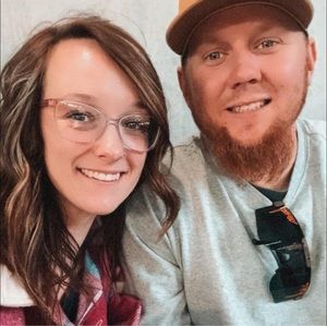 Meet your Posher, Eva